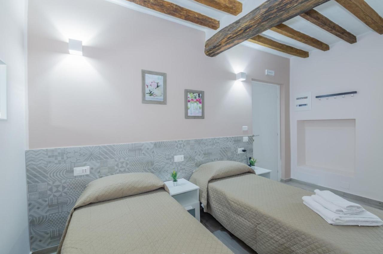 Residenza Borgo Guazzo Hotel ปาร์มา ภายนอก รูปภาพ